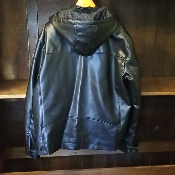 Italian Leather Jacket - Picture 4 of 5